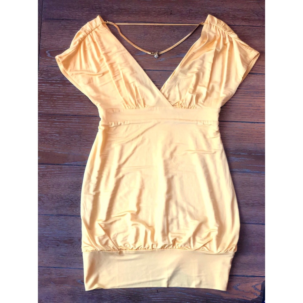 Guess Yellow Dress Size Small NEW